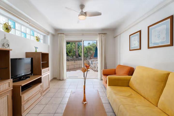 001, Club Atlantis, Puerto Colon, Adeje Apartment Адехе Екстериор снимка